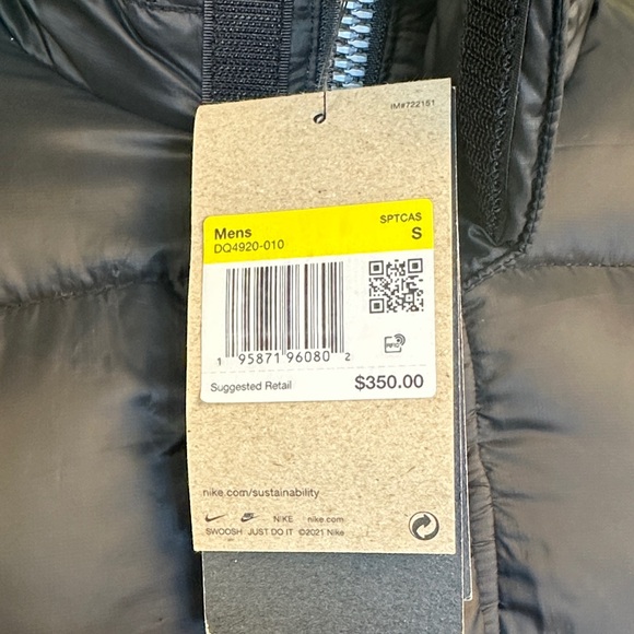 Nike Black Puffer Jacket - Picture 3 of 4